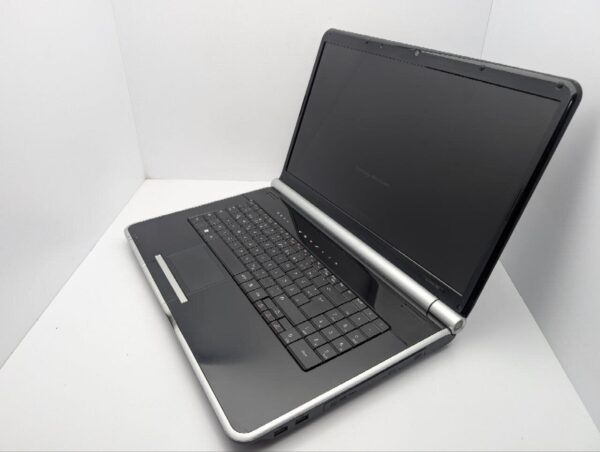 Ноутбук Packard Bell LJ65 / 17.3" (1600x900) TN / Intel Core 2 Duo P8600 (2 ядра по 2.4 GHz) / 6 GB DDR3 / 320 GB HDD / nVidia GeForce GT 130M, 1 GB GDDR3, 128-bit / WebCam / DVD-ROM - Зображення 7