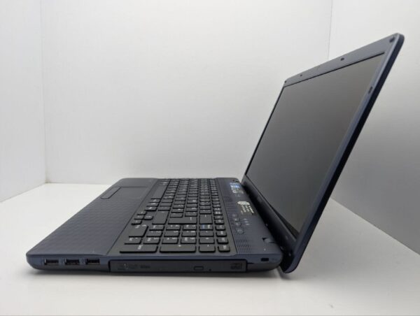 Ноутбук Sony VPC EH2M1E / 15.6" (1366x768) TN / Intel Core i3-2330M (2 (4) ядра по 2.2 GHz) / 6 GB DDR3 / 640 GB HDD / nVidia GeForce 410M, 1 GB GDDR3, 64-bit / WebCam / DVD-ROM - Зображення 5