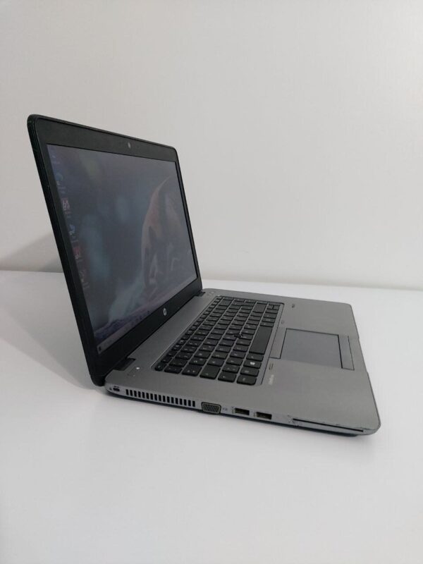 Ноутбук Б-клас HP EliteBook 850 G2 / 15.6" (1920x1080) TN / Intel Core i7-5500U (2 (4) ядра по 2.4 - 3.0 GHz) / 16 GB DDR3 / 500 GB SSD M.2 / AMD Radeon R7 M260X, 1 GB GDDR5, 128-bit / WebCam - Зображення 6