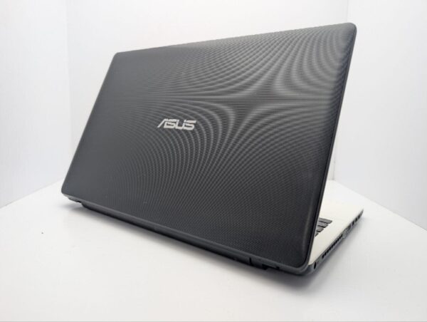 Ноутбук Asus R513C / 15.6" (1366x768) TN / Intel Pentium 2117U (2 ядра по 1.8 GHz) / 6 GB DDR3 / 500 GB HDD / nVidia GeForce 710M, 1 GB GDDR3, 64-bit / WebCam / DVD-ROM - Зображення 8