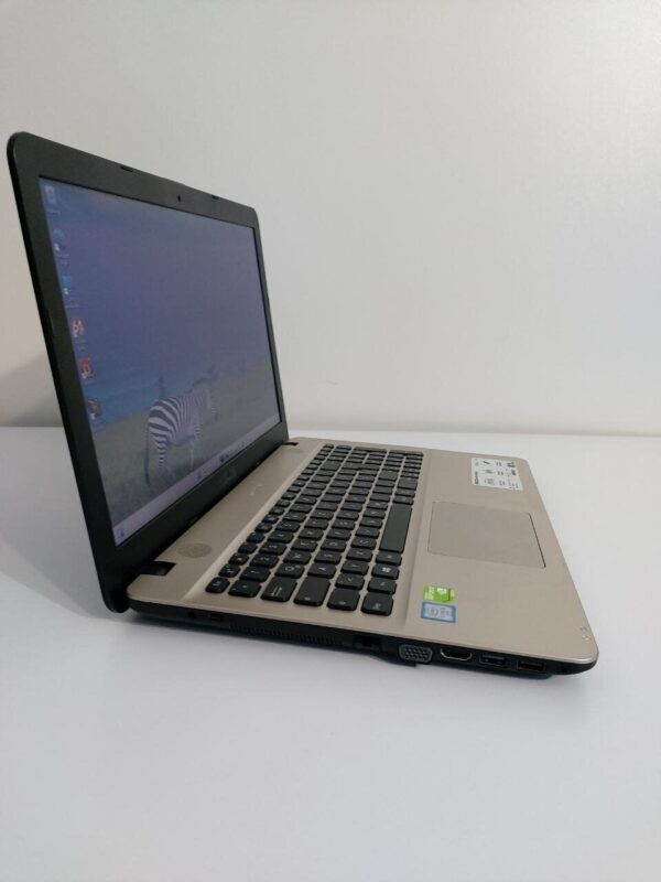 Ноутбук Asus R541U / 15.6" (1920x1080) TN / Intel Core i5-6198DU (2 (4) ядра по 2.3 - 2.8 GHz) / 16 GB DDR4 / 512 GB SSD / nVidia GeForce 920MX, 2 GB GDDR3, 64-bit / WebCam / DVD-ROM - Зображення 4