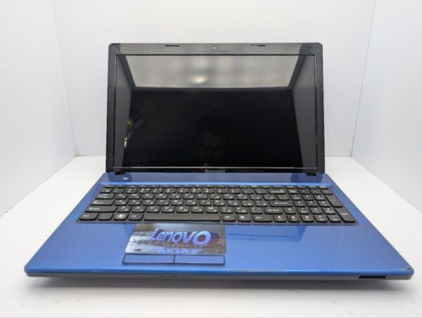 Ноутбук Lenovo G580 / 15.6" (1366x768) TN / Intel Pentium B960 (2 ядра по 2.2 GHz) / 8 GB DDR3 / 750 GB HDD / Intel HD Graphics / WebCam / DVD-ROM - Зображення 3