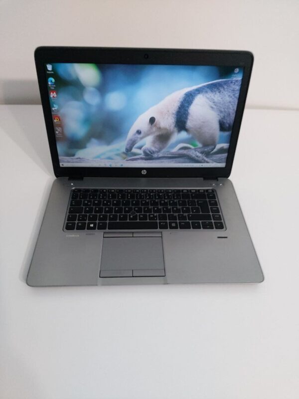 Ноутбук Б-клас HP EliteBook 850 G2 / 15.6" (1920x1080) TN / Intel Core i7-5500U (2 (4) ядра по 2.4 - 3.0 GHz) / 16 GB DDR3 / 500 GB SSD M.2 / AMD Radeon R7 M260X, 1 GB GDDR5, 128-bit / WebCam - Зображення 2
