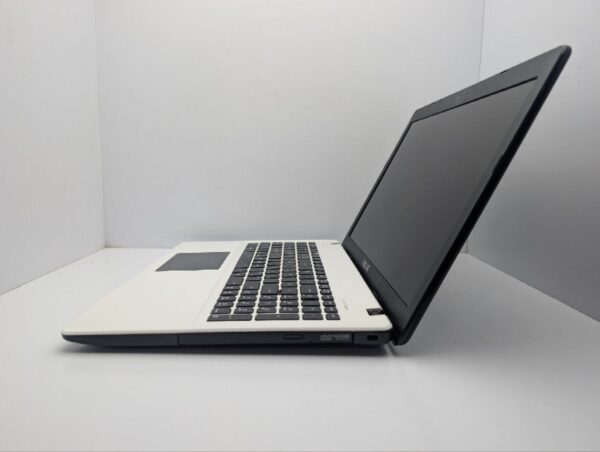 Ноутбук Asus R513C / 15.6" (1366x768) TN / Intel Pentium 2117U (2 ядра по 1.8 GHz) / 6 GB DDR3 / 500 GB HDD / nVidia GeForce 710M, 1 GB GDDR3, 64-bit / WebCam / DVD-ROM - Зображення 5