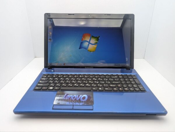 Ноутбук Lenovo G580 / 15.6" (1366x768) TN / Intel Pentium B960 (2 ядра по 2.2 GHz) / 8 GB DDR3 / 750 GB HDD / Intel HD Graphics / WebCam / DVD-ROM - Зображення 2