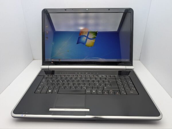 Ноутбук Packard Bell LJ65 / 17.3" (1600x900) TN / Intel Core 2 Duo P8600 (2 ядра по 2.4 GHz) / 6 GB DDR3 / 320 GB HDD / nVidia GeForce GT 130M, 1 GB GDDR3, 128-bit / WebCam / DVD-ROM - Зображення 2