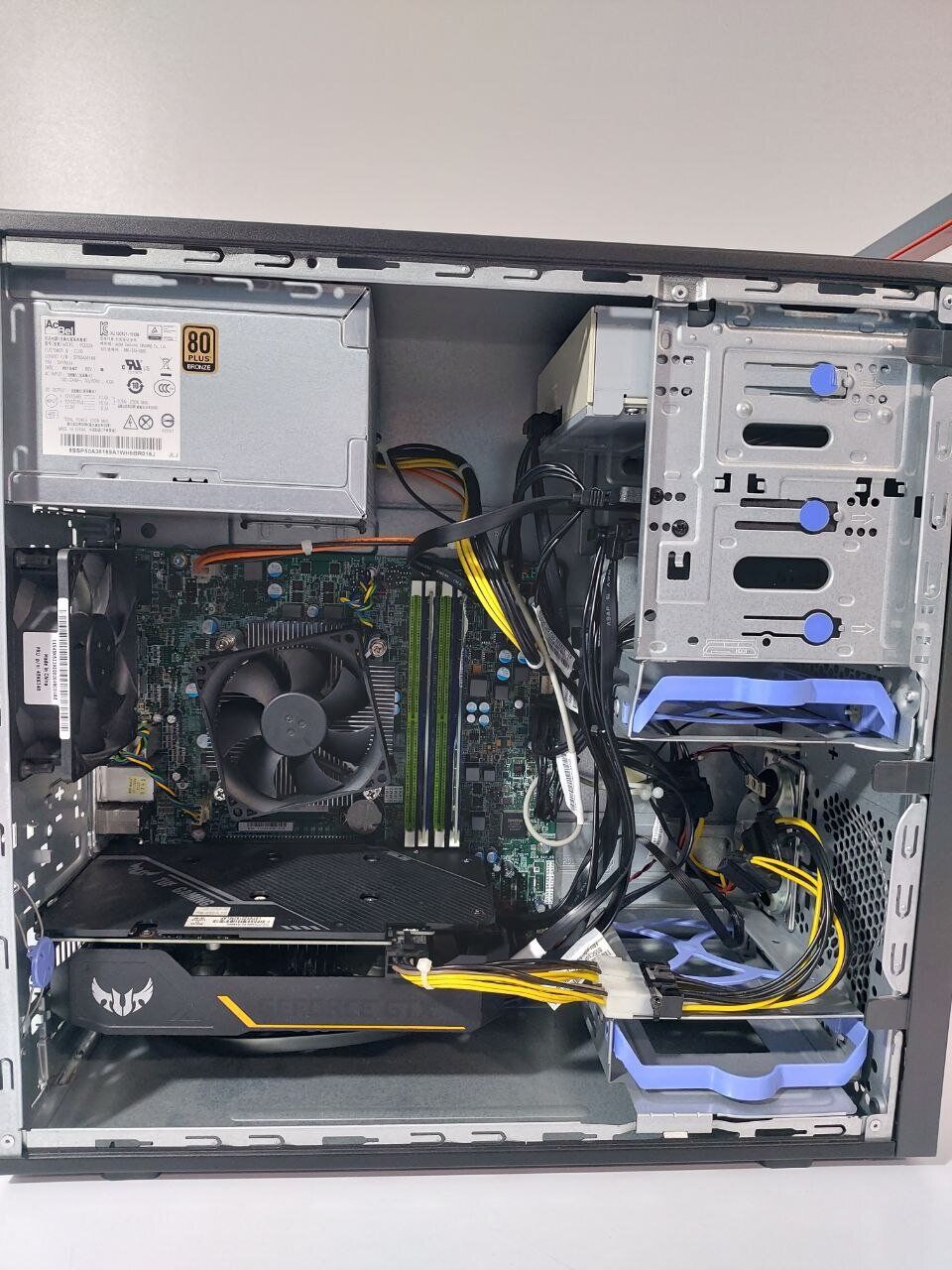 Комплект: Lenovo ThinkCentre M800 Tower / Intel Core i5-6600K (4 ядра по 3.5 - 3.9 GHz) / 16 GB DDR4 / 256 GB SSD + 512 GB SSD / nVidia GeForce GTX 1660, 6 GB GDDR5, 192-bit / DVD-ROM + Монітор LG 24MB37PM-B / 24" (1920x1080) IPS - Зображення 3