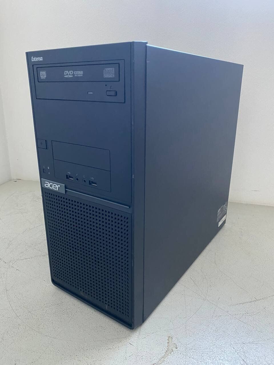 Комп'ютер Acer Extensa M2610 Tower / Intel Core i7-3770 (4 (8) ядра по 3.4 - 3.9 GHz) / 16 GB DDR3 / 256 GB SSD / nVidia GeForce GT 710, 2 GB GDDR3, 64-bit / DVD-ROM - Зображення 2