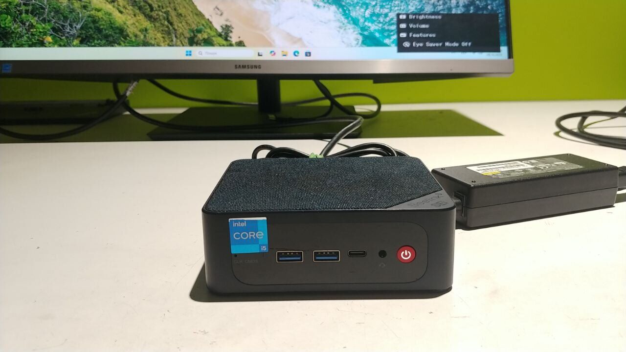 Неттоп Beelink SEi12 USFF /  Intel Core i5-12450H (8 (12) ядер по 2.0 - 4.4 GHz) / 16 GB DDR4 / 256 GB SSD M.2 / Intel UHD Graphics - Зображення 2