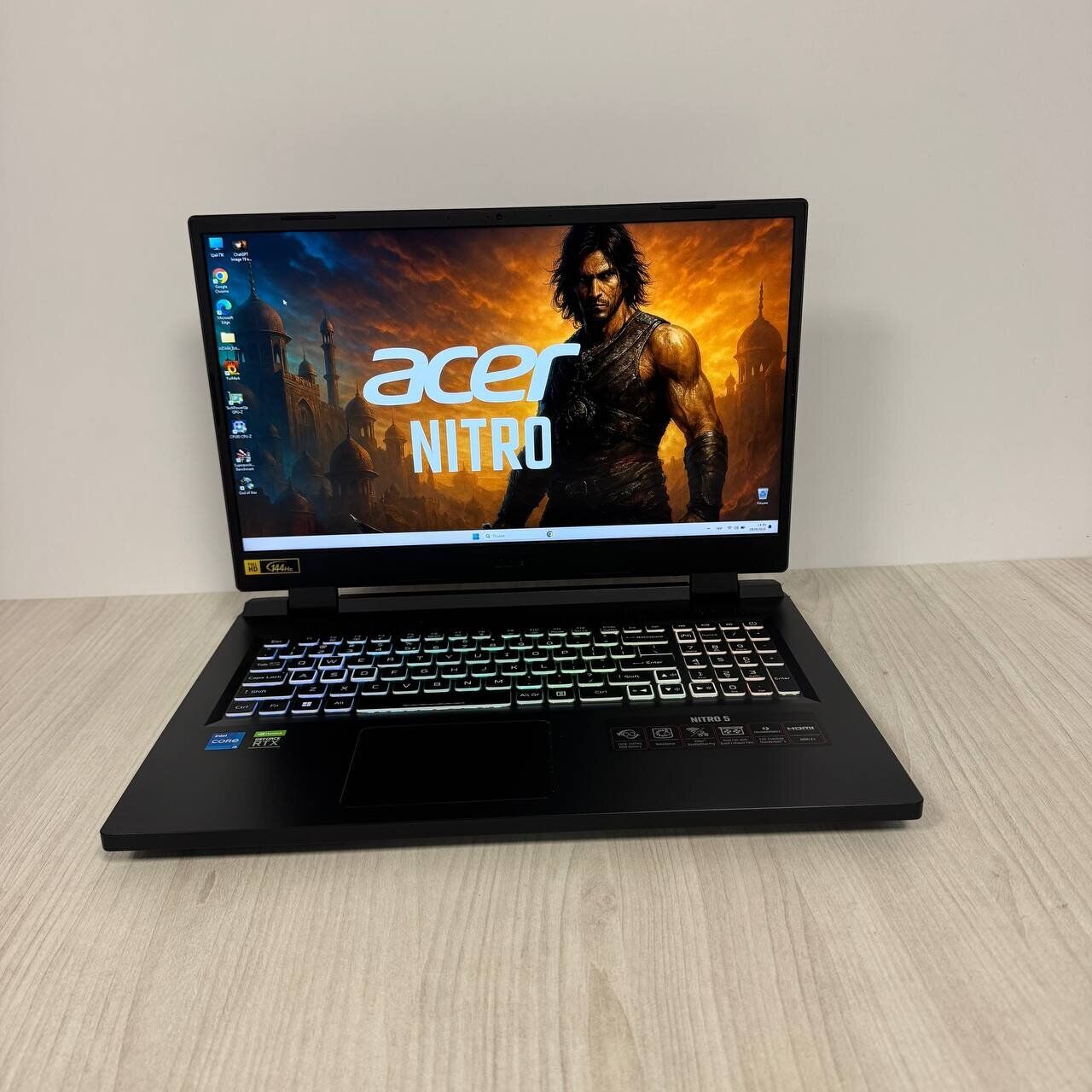 Ігровий ноутбук Acer Nitro 5 AN517-55 / 17.3" (1920x1080) IPS / Intel Core i5-12500H (12 (16) ядер по 2.5 - 4.5 GHz) / 8 GB DDR4 / 512 GB SSD NVMe / nVidia GeForce RTX 3050, 4 GB GDDR6, 128-bit / WebCam - Зображення 2