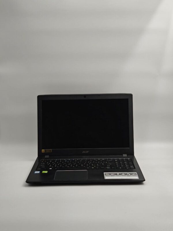 Ігровий ноутбук Б-клас Acer Aspire E5-576G-5762 / 15.6" (1920x1080) IPS / Intel Core i5-8250U (4 (8) ядра по 1.6 - 3.4 GHz) / 16 GB DDR3 / 240 GB SSD /Intel UHD Graphics 620 / WebCam / HDMI - Зображення 2