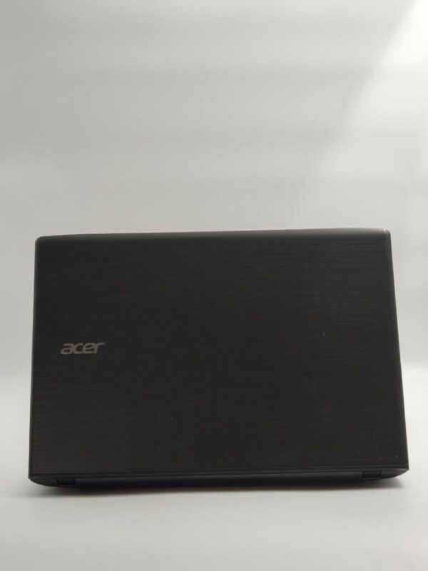 Ігровий ноутбук Б-клас Acer Aspire E5-576G-5762 / 15.6" (1920x1080) IPS / Intel Core i5-8250U (4 (8) ядра по 1.6 - 3.4 GHz) / 16 GB DDR3 / 240 GB SSD /Intel UHD Graphics 620 / WebCam / HDMI - Зображення 5