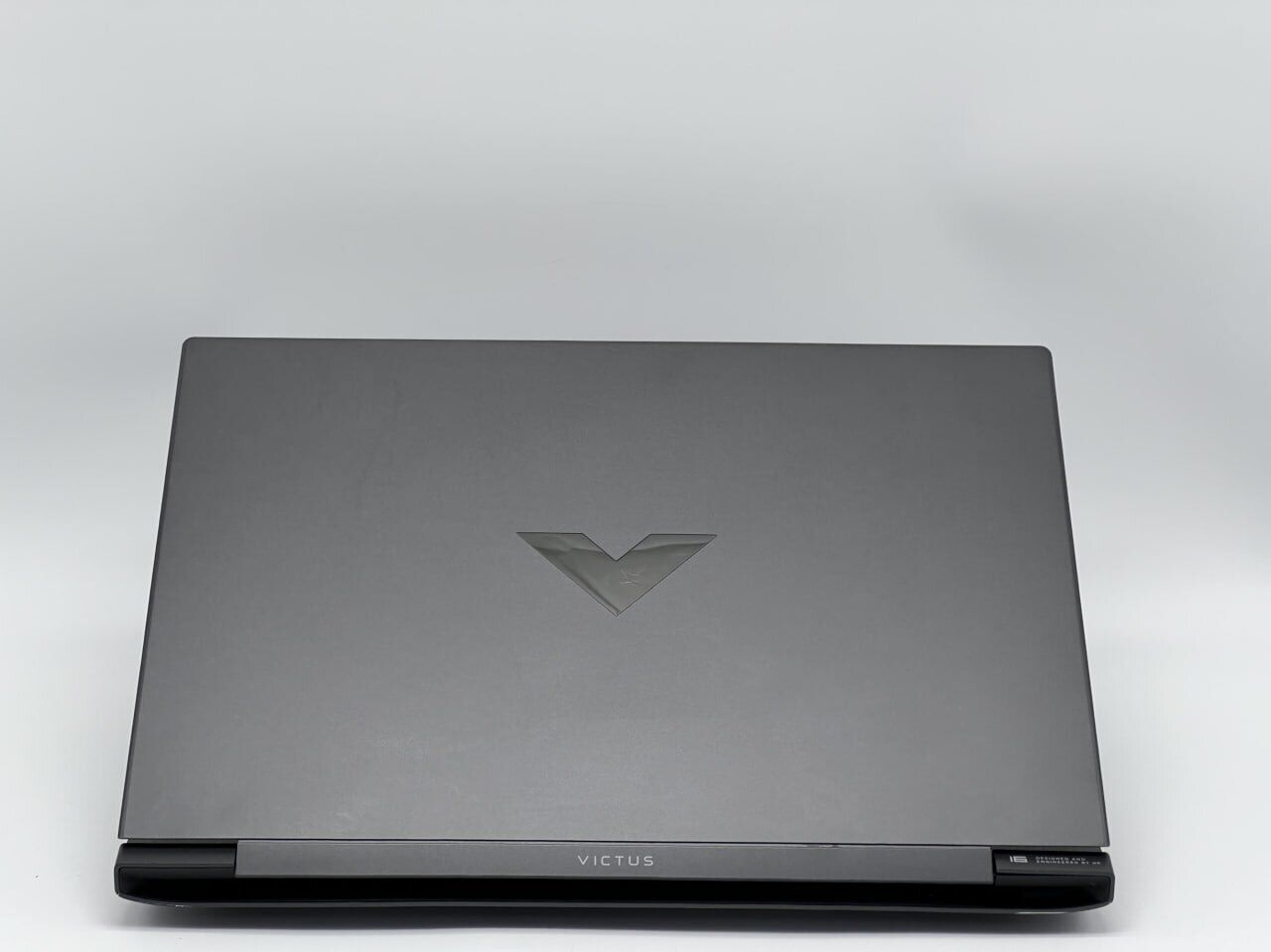 Ігровий ноутбук Б-клас HP Victus 16-r0073cl / 16" (1920x1080) IPS / Intel Core i7-13700HX (16 (24) ядер по 1.5 - 5.0 GHz) / 32 GB DDR5 / 960 GB SSD / nVidia GeForce RTX 4060, 8 GB GDDR6, 128-bit / WebCam - Зображення 5