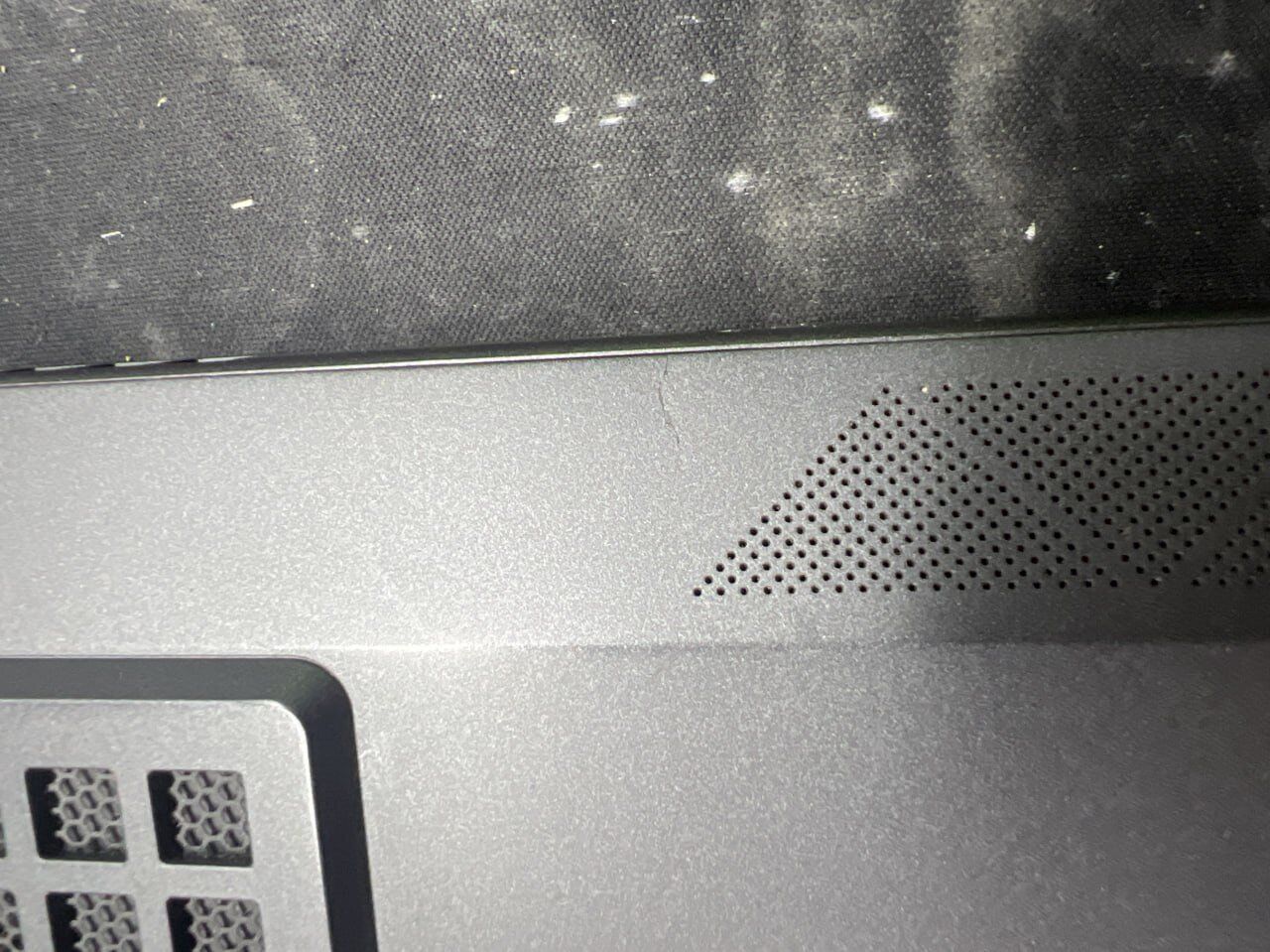 Ігровий ноутбук Б-клас HP Victus 16-r0073cl / 16" (1920x1080) IPS / Intel Core i7-13700HX (16 (24) ядер по 1.5 - 5.0 GHz) / 32 GB DDR5 / 960 GB SSD / nVidia GeForce RTX 4060, 8 GB GDDR6, 128-bit / WebCam - Зображення 8