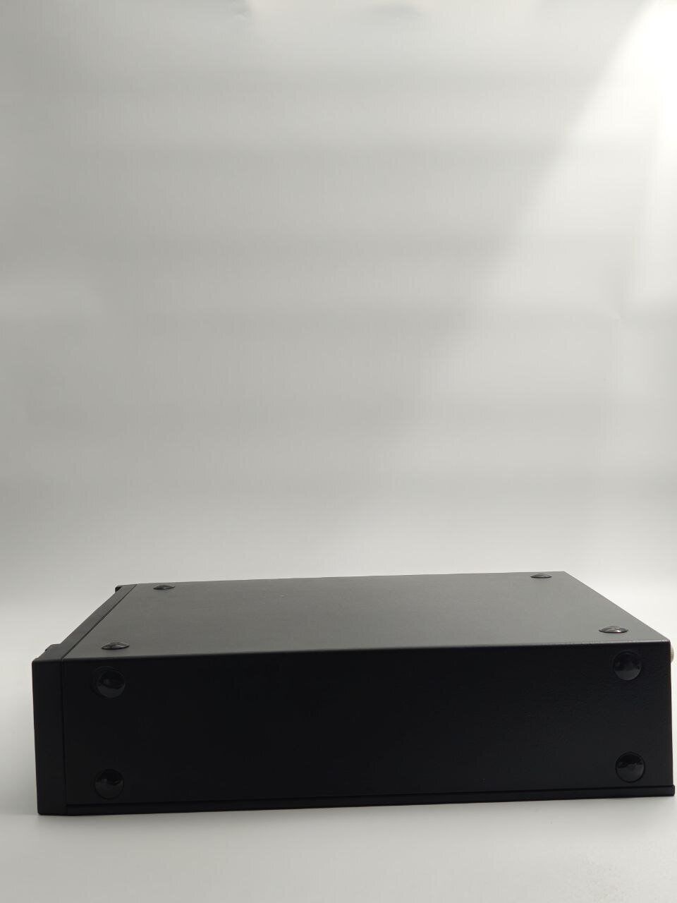 Комп'ютер Б-клас ByteSpeed SFF / Intel Core i7-9700 (8 ядер по 3.0 - 4.7 GHz) / 8 GB DDR4 / 256 GB SSD / Intel UHD Graphics 630 / HDMI / DisplayPort / VGA / DVD-ROM - Зображення 7