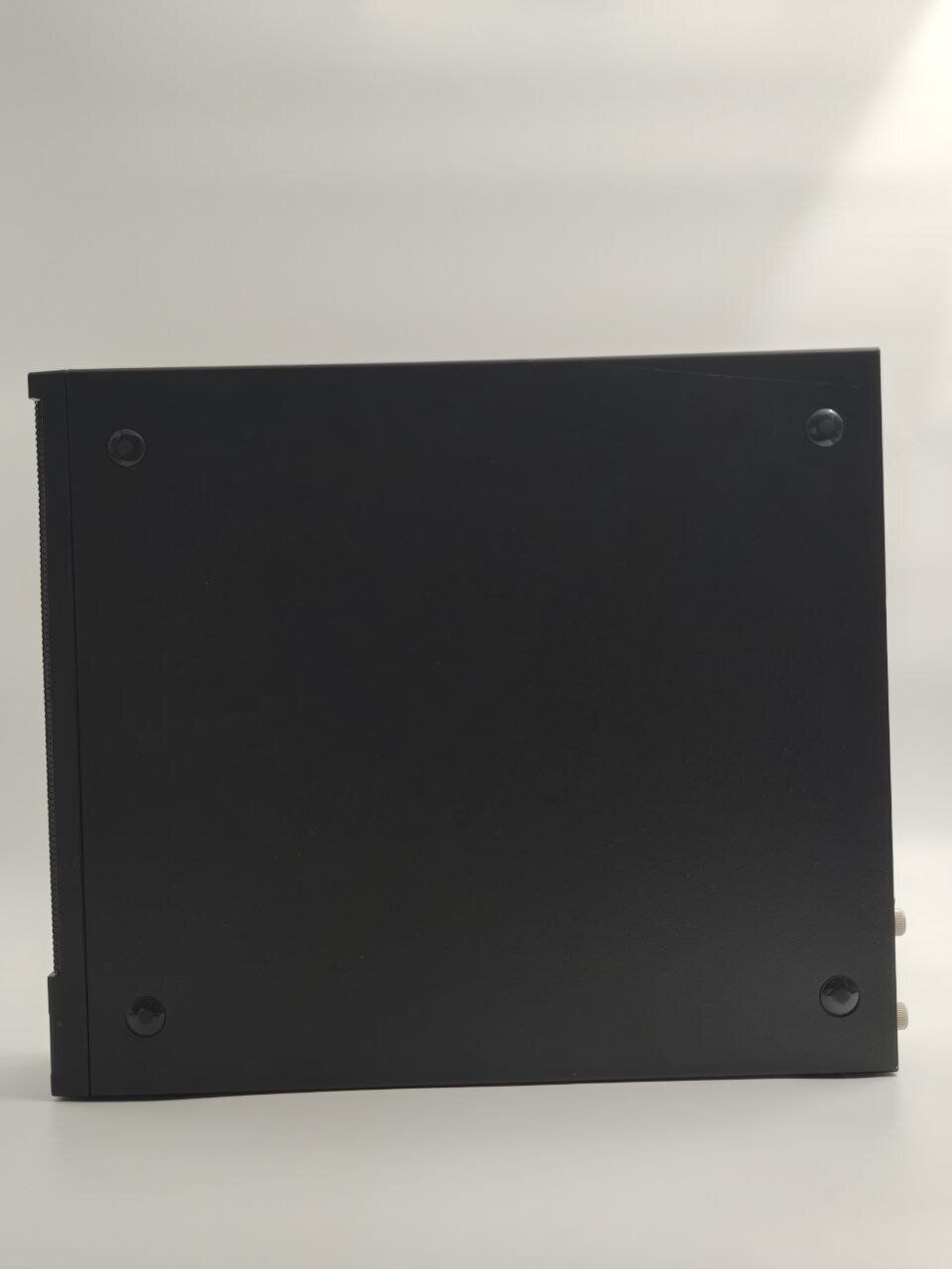 Комп'ютер Б-клас ByteSpeed SFF / Intel Core i7-9700 (8 ядер по 3.0 - 4.7 GHz) / 8 GB DDR4 / 256 GB SSD / Intel UHD Graphics 630 / HDMI / DisplayPort / VGA / DVD-ROM - Зображення 6