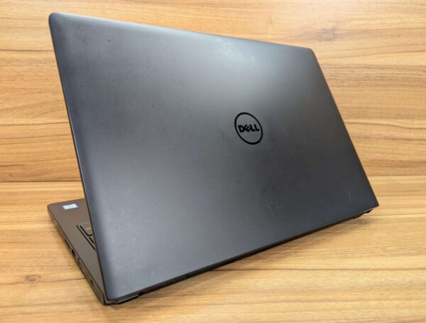 Ноутбук Б-клас Dell Latitude 3570 / 15.6" (1366x768) TN / Intel Core i3-6100U (2 (4) ядра по 2.3 GHz) / 8 GB DDR3 / 240 GB SSD / Intel HD Graphics 520 / WebCam / HDMI / Windows 10 - Зображення 7