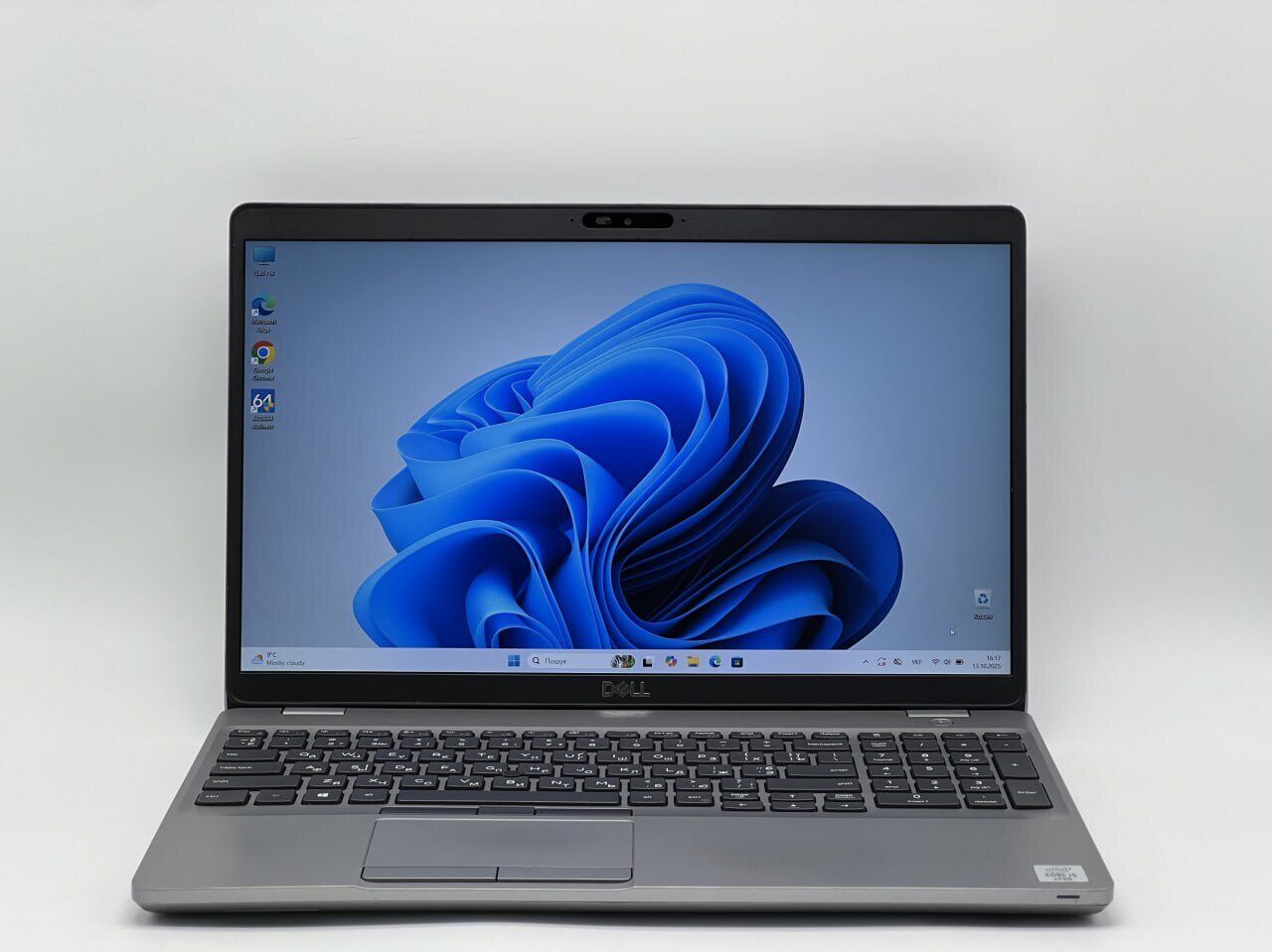 Ноутбук Б-клас Dell Latitude 5511 / 15.6" (1920x1080) IPS Touch / Intel Core i5-10400H (4 (8) ядра по 2.6 - 4.6 GHz) / 16 GB DDR4 / 512 GB SSD / Intel UHD Graphics / WebCam - Зображення 2