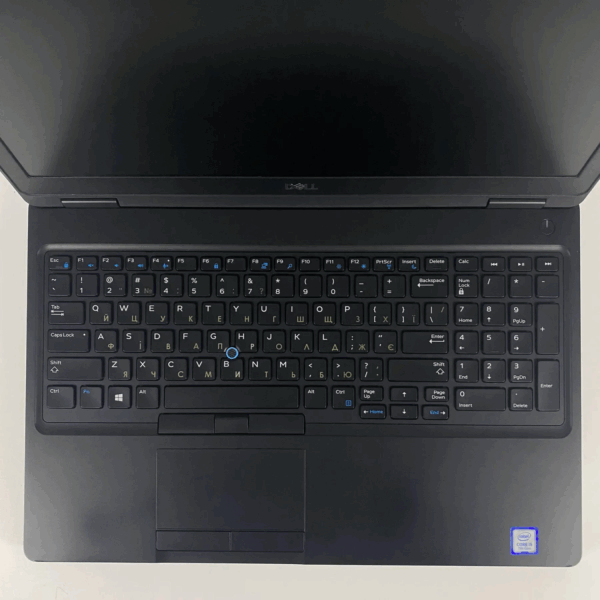 Ноутбук Dell Latitude 5590 / 15.6" (1366x768) TN / Intel Core i5-7300U (2 (4) ядра по 2.6 - 3.5 GHz) / 16 GB DDR4 / 256 GB SSD / Intel UHD Graphics 620 / WebCam / HDMI - Зображення 3