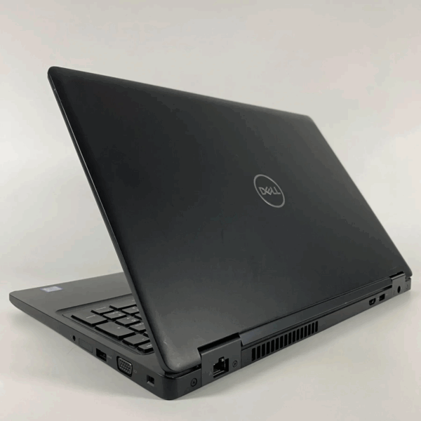 Ноутбук Dell Latitude 5590 / 15.6" (1366x768) TN / Intel Core i5-7300U (2 (4) ядра по 2.6 - 3.5 GHz) / 16 GB DDR4 / 256 GB SSD / Intel UHD Graphics 620 / WebCam / HDMI - Зображення 6