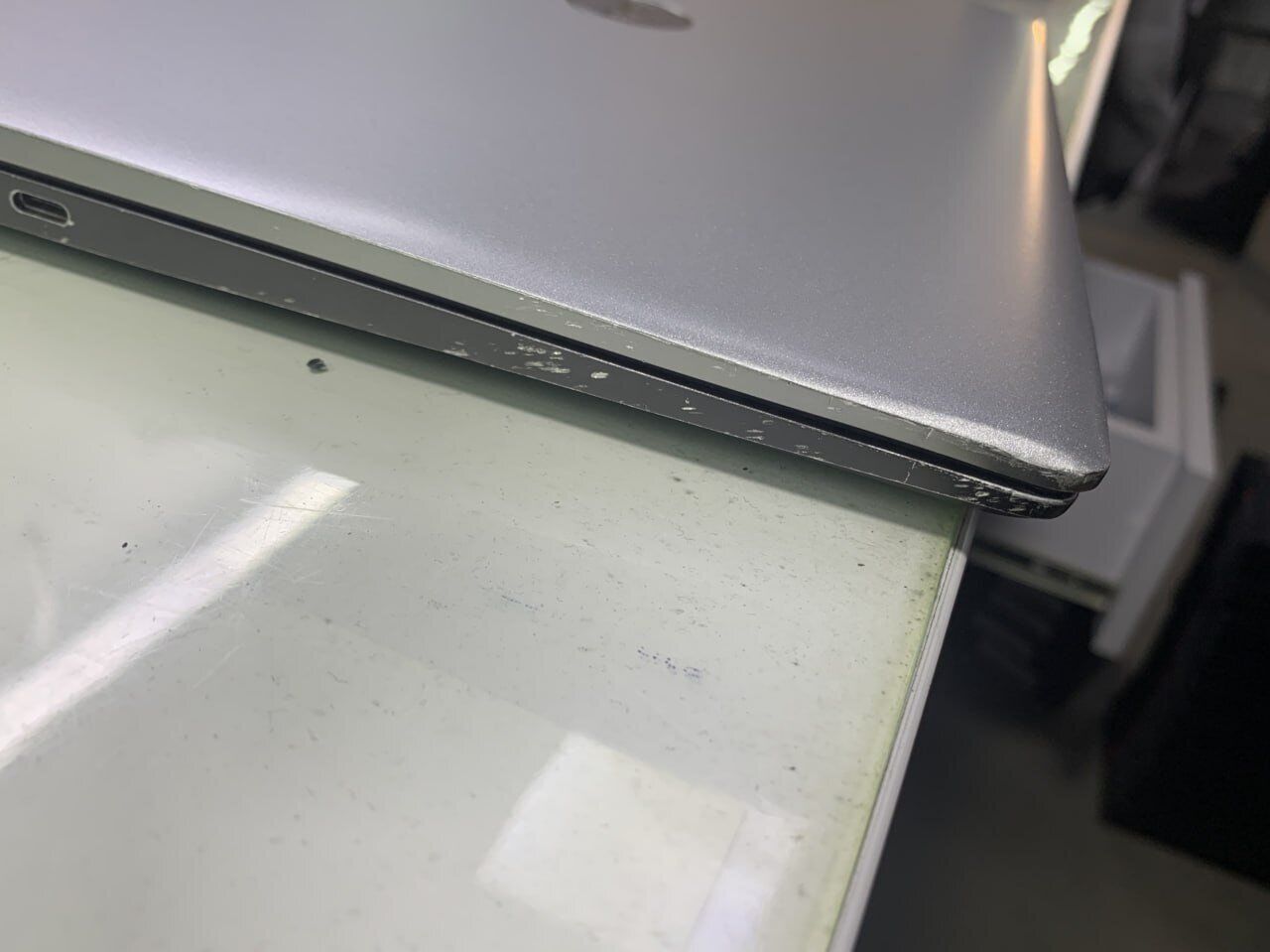 Ноутбук Б-клас Dell Vostro 5410 / 16" (1920x1080) IPS / Intel Core i5-11300H (4 (8) ядра по 2.6 - 4.4 GHz) / 16 GB DDR4 / 240 GB SSD / Intel Iris Xe Graphics / WebCam - Зображення 11