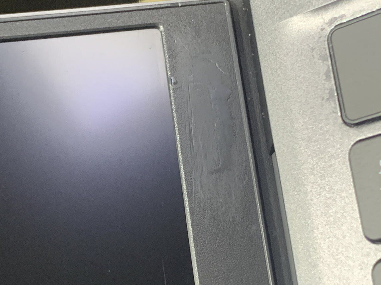 Ноутбук Б-клас Dell Vostro 5410 / 16" (1920x1080) IPS / Intel Core i5-11300H (4 (8) ядра по 2.6 - 4.4 GHz) / 16 GB DDR4 / 240 GB SSD / Intel Iris Xe Graphics / WebCam - Зображення 7