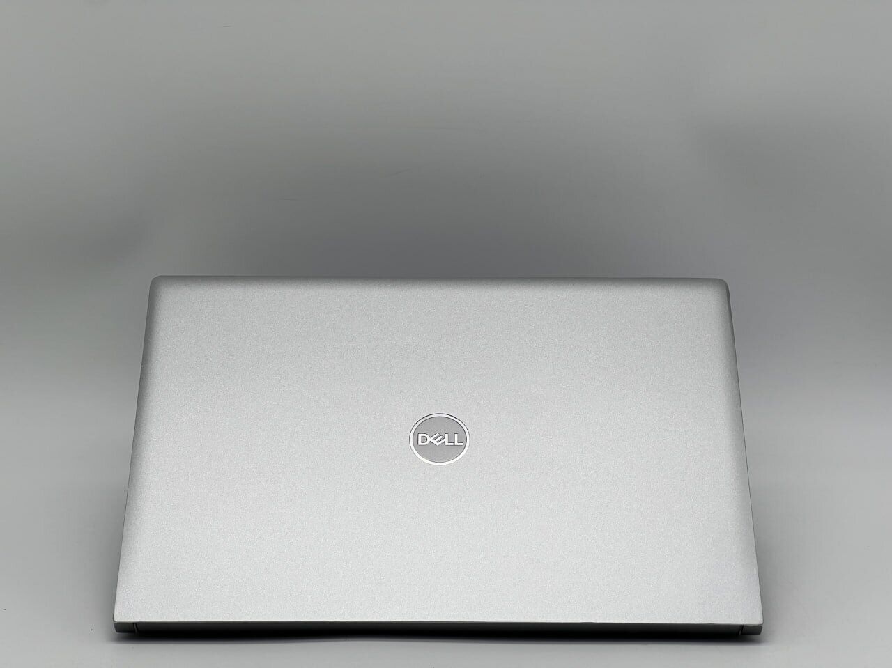 Ноутбук Б-клас Dell Vostro 5410 / 16" (1920x1080) IPS / Intel Core i5-11300H (4 (8) ядра по 2.6 - 4.4 GHz) / 16 GB DDR4 / 240 GB SSD / Intel Iris Xe Graphics / WebCam - Зображення 5