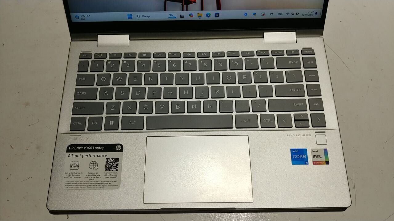 Ультрабук-трансформер Б-клас HP Envy X360 14-es0013dx / 14" (1920x1080) IPS Touch / Intel Core i5-1335U (10 (12) ядер по 3.4 - 4.6 GHz) / 8 GB DDR4 / 256 GB SSD / Intel Iris Xe Graphics / WebCam - Зображення 3