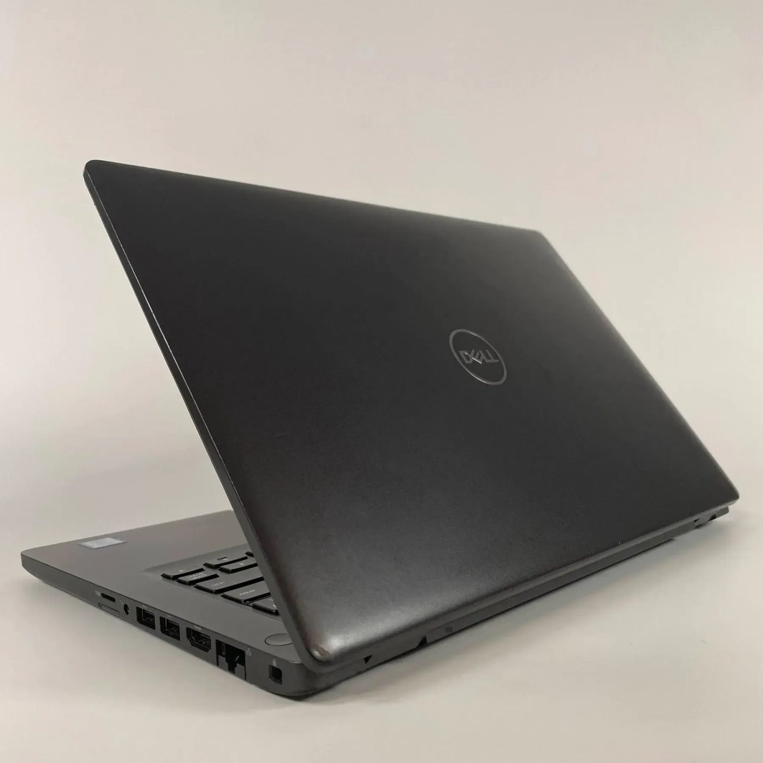 Ультрабук Б-клас Dell Latitude 5400 / 14" (1920x1080) IPS / Intel Core i5-8365U (4 (8) ядра по 1.6 - 4.1 GHz) / 16 GB DDR4 / 256 GB SSD / Intel UHD Graphics / WebCam / HDMI - Зображення 8