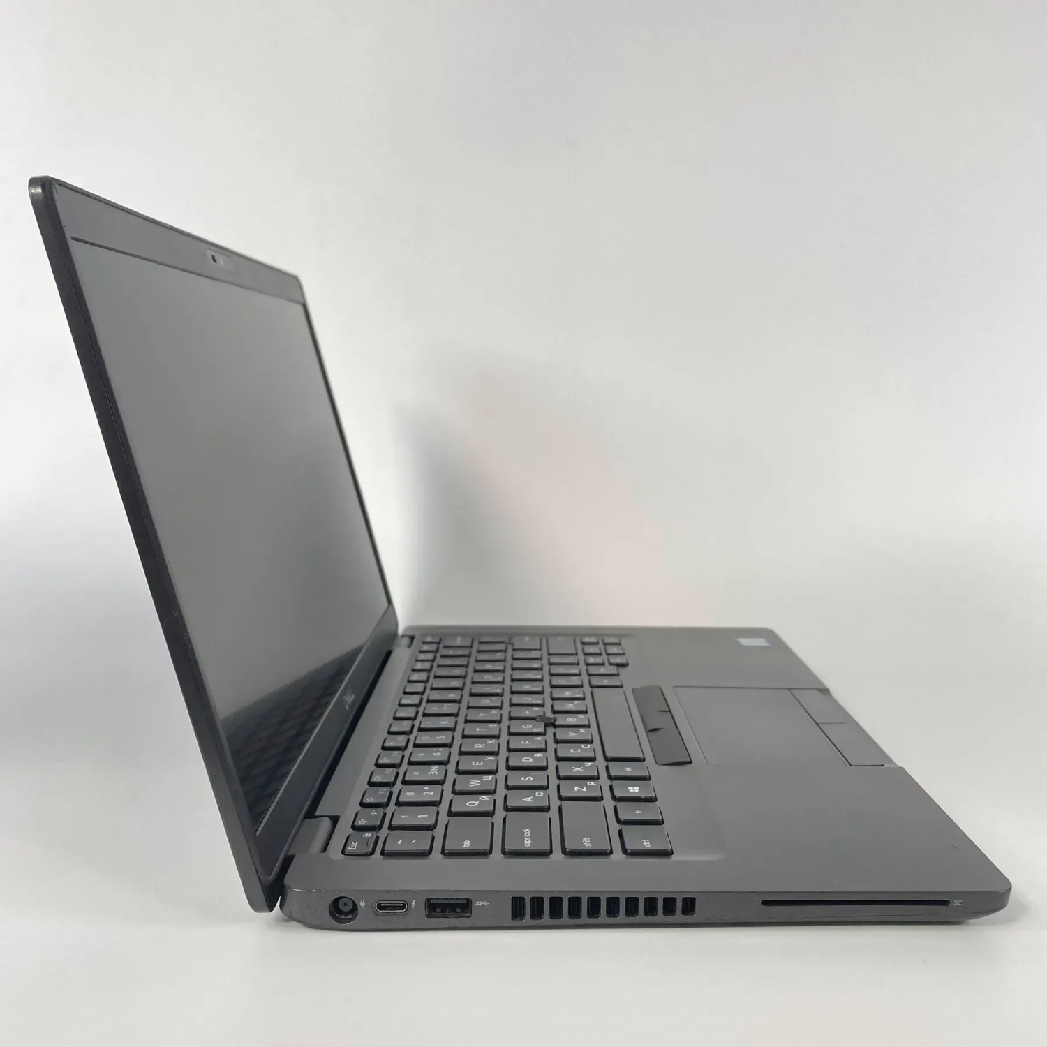 Ультрабук Б-клас Dell Latitude 5400 / 14" (1920x1080) IPS / Intel Core i5-8365U (4 (8) ядра по 1.6 - 4.1 GHz) / 16 GB DDR4 / 256 GB SSD / Intel UHD Graphics / WebCam / HDMI - Зображення 5