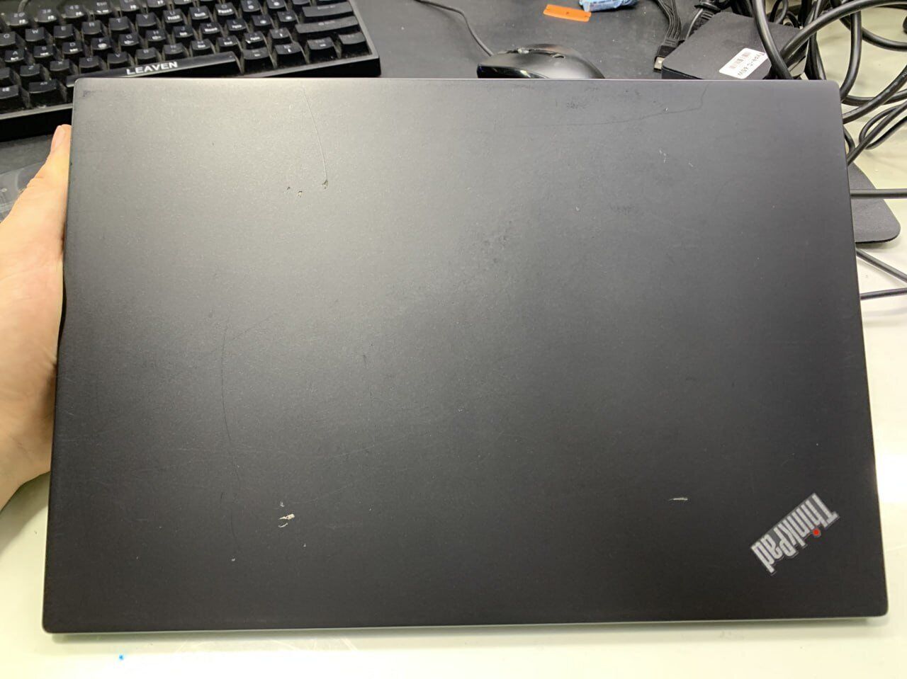 Ультрабук Б-клас Lenovo ThinkPad T480s / 14" (2560x1440) IPS / Intel Core i5-8350U (4 (8) ядра по 1.7 - 3.6 GHz) / 24 GB DDR4 / 480 GB SSD / Intel UHD Graphics 620 / WebCam - Зображення 8