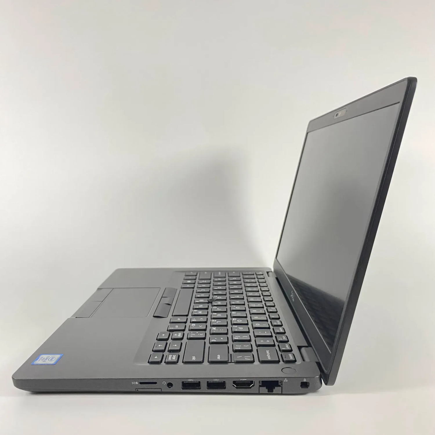 Ультрабук Dell Latitude 5400 / 14" (1920x1080) IPS / Intel Core i5-8365U (4 (8) ядра по 1.6 - 4.1 GHz) / 16 GB DDR4 / 256 GB SSD / Intel UHD Graphics / WebCam / SIM / HDMI - Зображення 5