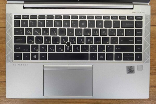 Ультрабук HP EliteBook 840 G7 / 14" (1920x1080) IPS / Intel Core i7-10610U (4 (8) ядра по 1.8 - 4.9 GHz) / 16 GB DDR4 / 512 GB SSD / Intel UHD Graphics / HDMI / Fingerprint / Windows 10 - Зображення 3