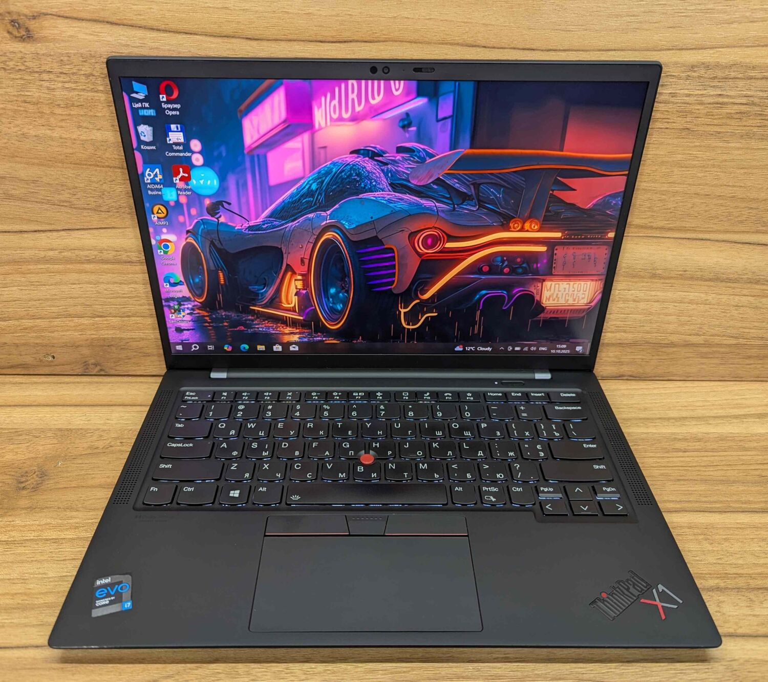 Ультрабук Lenovo ThinkPad X1 Carbon Gen9 / 14" (1920x1080) IPS / Intel Core i7-1165G7 (4 (8) ядра по 2.8 - 4.7 GHz) / 16 GB DDR4 / 480 GB SSD / Intel Iris Xe Graphics / WebCam / Windows 10 - Зображення 2