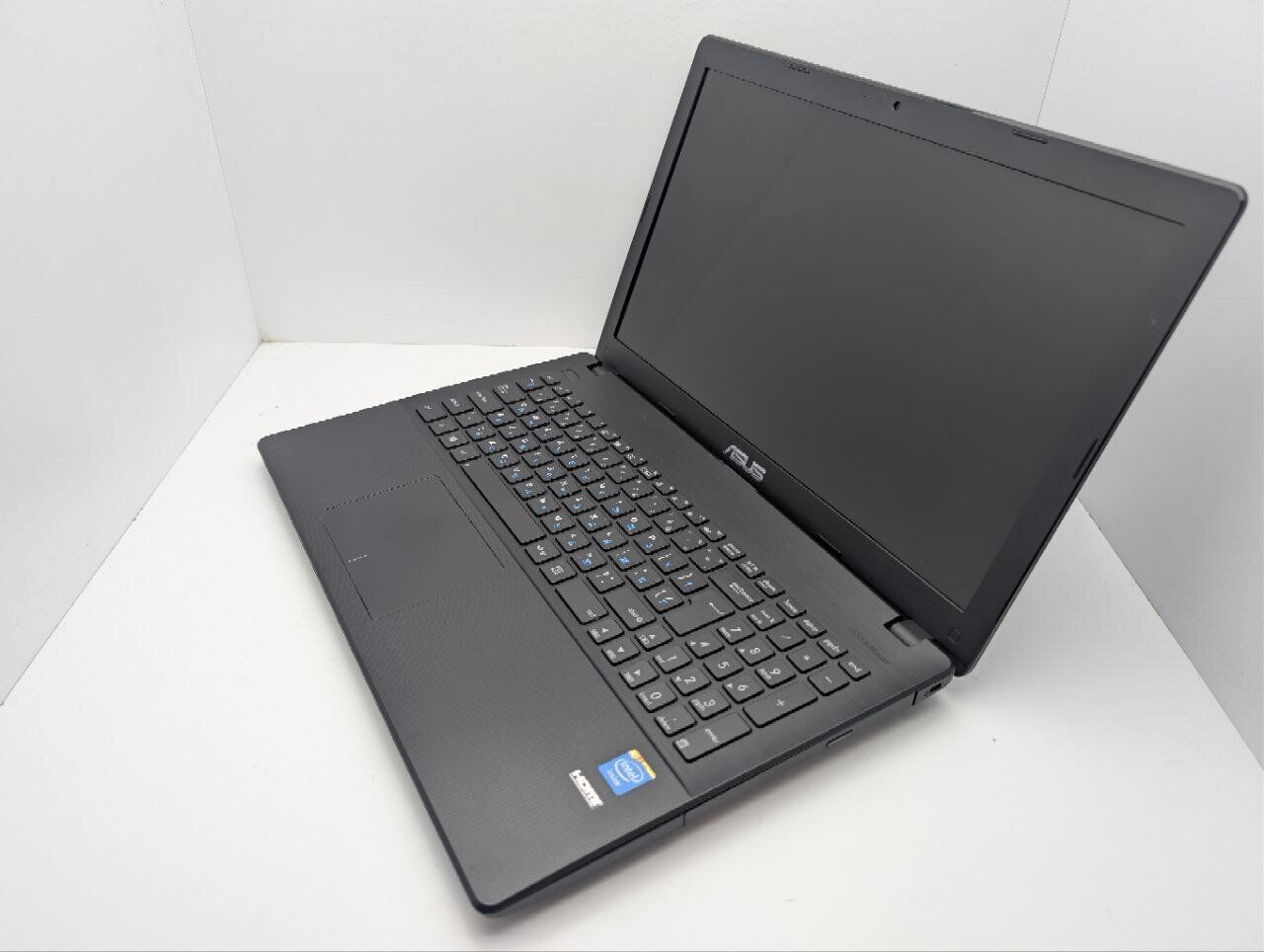 Ноутбук Asus F551C / 15.6" (1366x768) TN / Intel Celeron 1007U (2 ядра по 1.5 GHz) / 4 GB DDR3 / 120 GB SSD / Intel HD Graphics / WebCam / DVD-ROM - Зображення 7