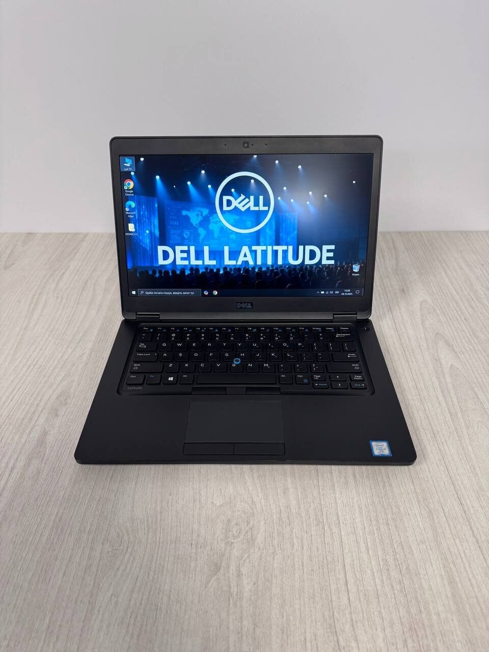 Ультрабук Б-клас Dell Latitude 5480 / 14" (1920x1080) IPS / Intel Core i7-7600U (2 (4) ядра по 2.8 - 3.9 GHz) / 8 GB DDR4 / 128 GB SSD M.2 / Intel HD Graphics 620 / WebCam - Зображення 2