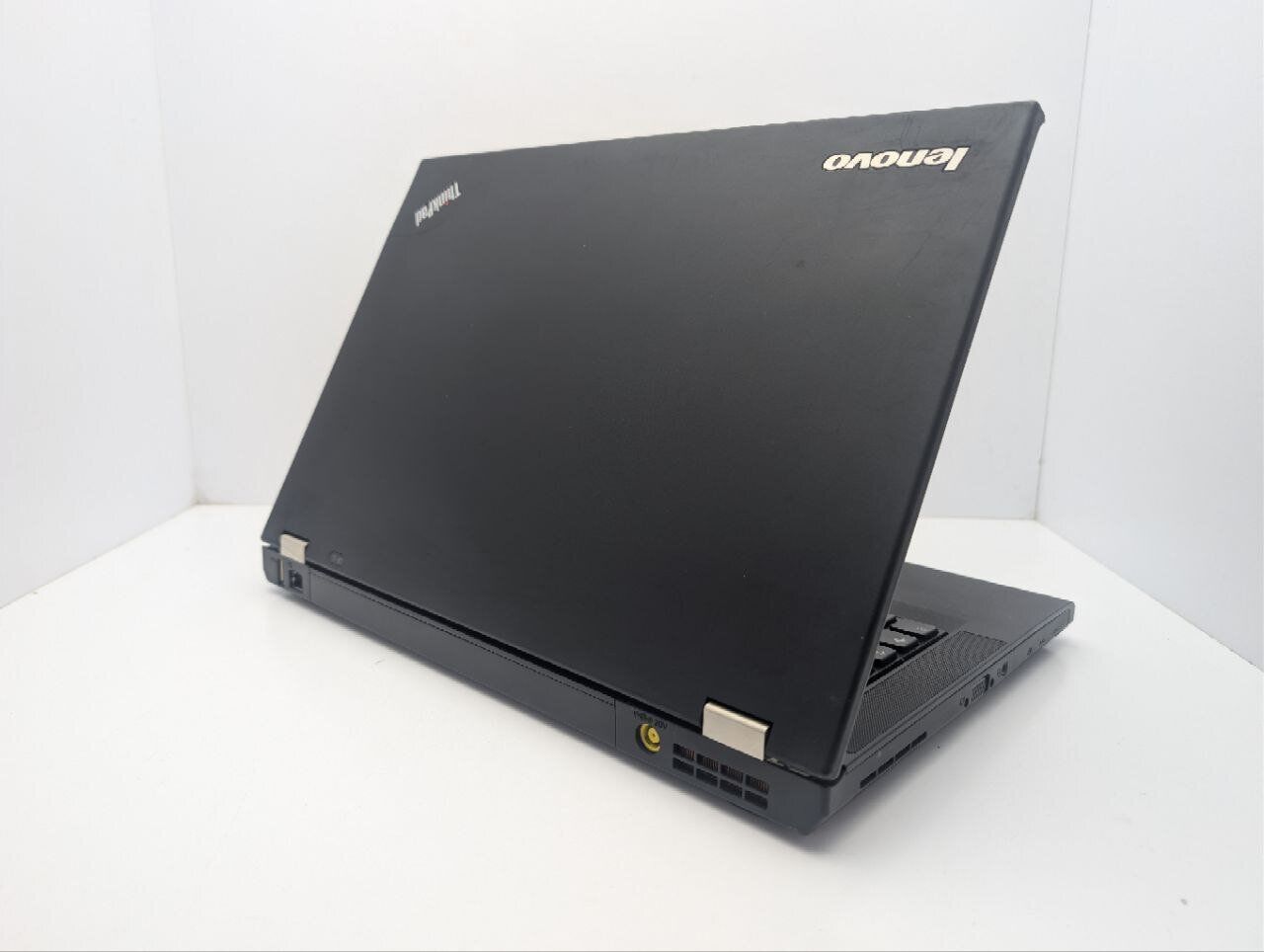 Ноутбук Lenovo ThinkPad T430 / 14" (1600x900) TN / Intel Core i5-3320M (2 (4) ядра по 2.6 - 3.3 GHz) / 8 GB DDR3 / 120 GB SSD / Intel HD Graphics 4000 / WebCam - Зображення 8
