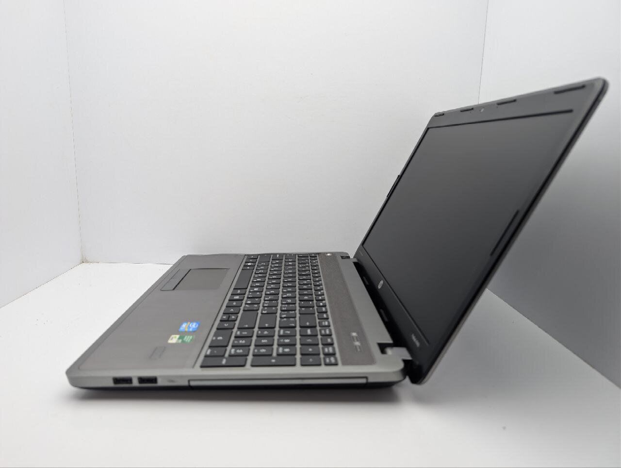 Ноутбук HP ProBook 4540s / 15.6" (1366x768) TN / Intel Core i3-3110M (2 (4) ядра по 2.4 GHz) / 8 GB DDR3 / 120 GB SSD / Intel HD Graphics 4000 / WebCam - Зображення 5