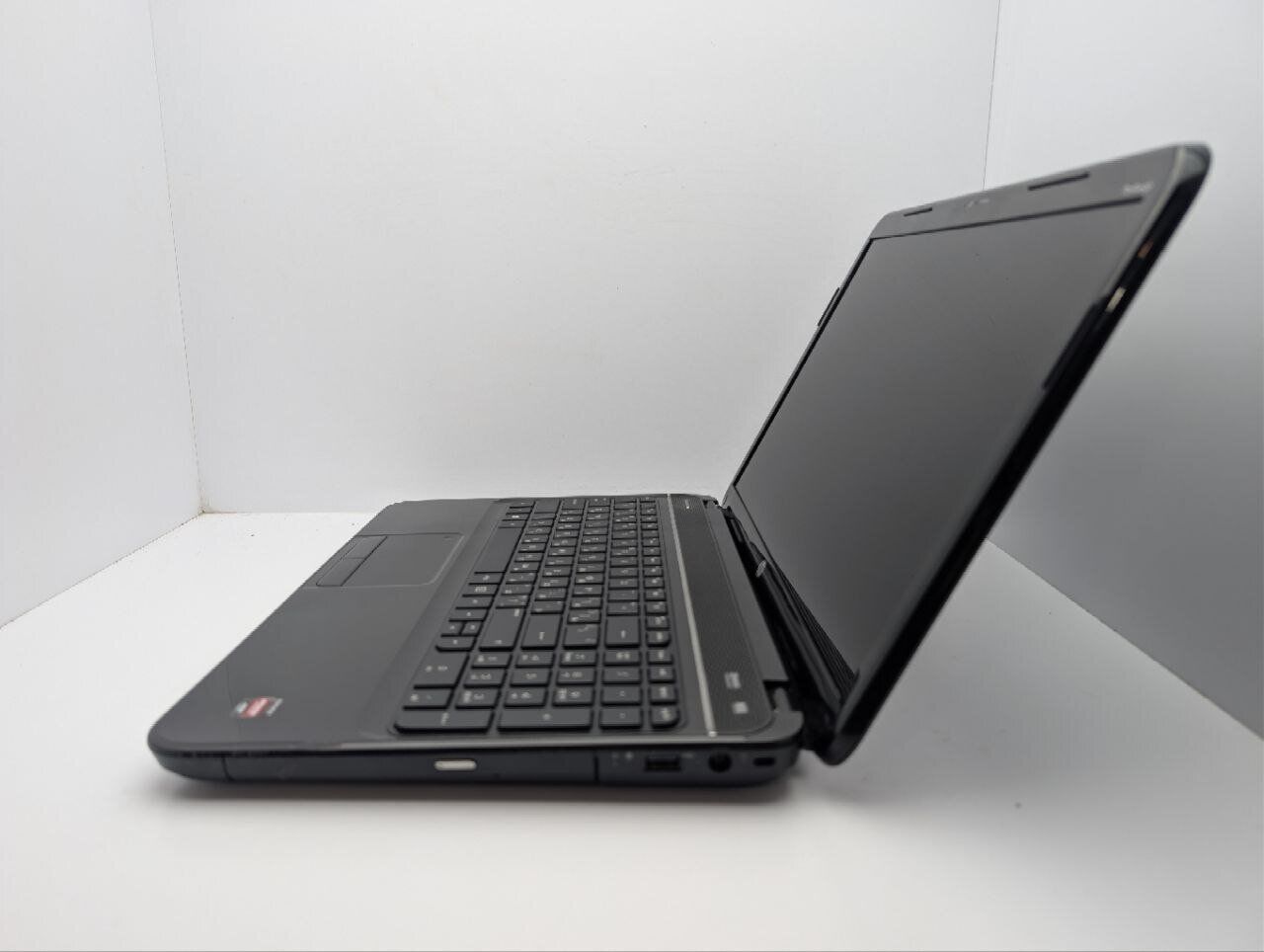 Ноутбук HP Pavilion G6 2332sr / 15.6" (1366x768) TN / AMD A6-4400M (2 ядра по 2.7 - 3.2 GHz) / 8 GB DDR3 / 128 GB SSD / AMD Radeon HD 7520G Graphics / WebCam / DVD-ROM - Зображення 5