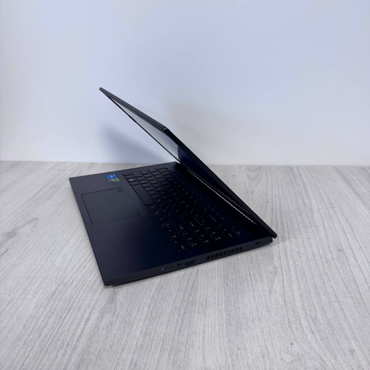 Ігровий ноутбук Acer Aspire 7 A715-76G / 15.6" (1920x1080) IPS / Intel Core i5-12450H (8 (12) ядер по 3.3 - 4.4 GHz) / 16 GB DDR4 / 512 GB SSD NVMe / nVidia GeForce RTX 3050, 4 GB GDDR6, 128-bit / WebCam - Зображення 7