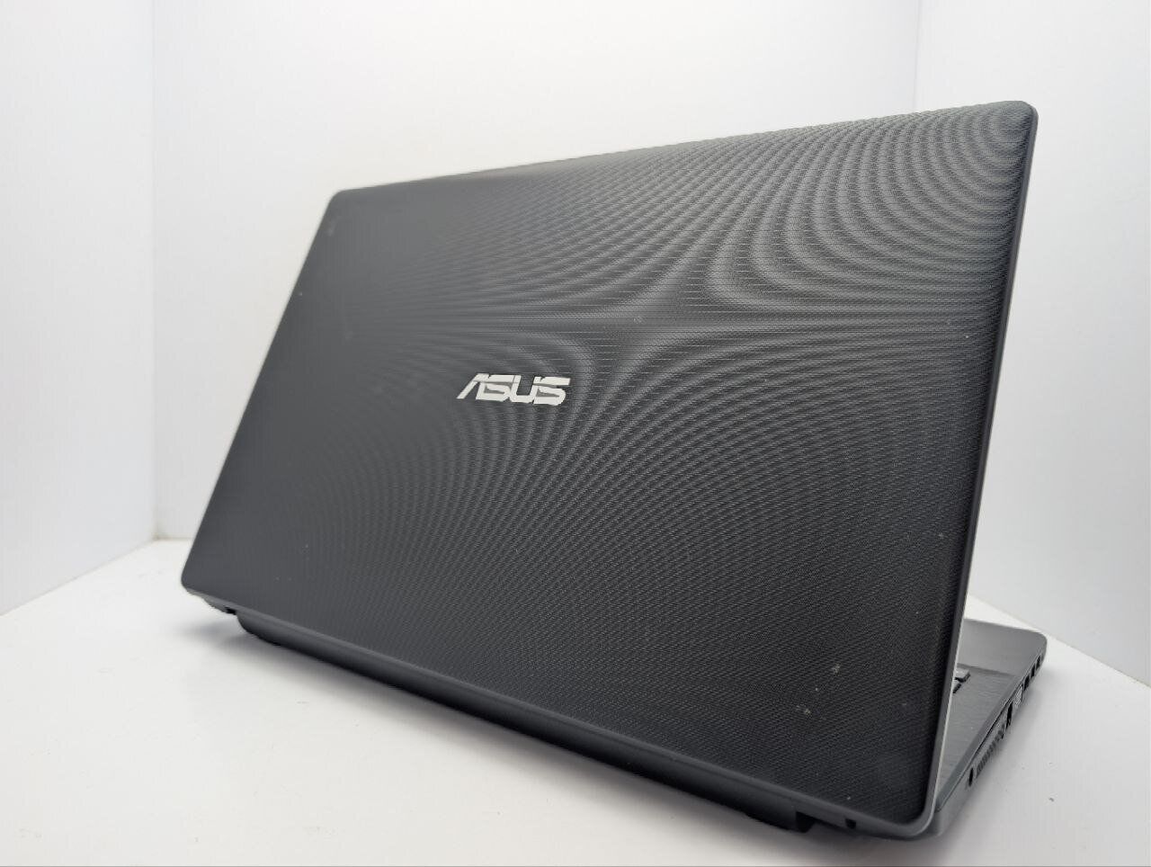 Ноутбук Asus F551C / 15.6" (1366x768) TN / Intel Celeron 1007U (2 ядра по 1.5 GHz) / 4 GB DDR3 / 120 GB SSD / Intel HD Graphics / WebCam / DVD-ROM - Зображення 8