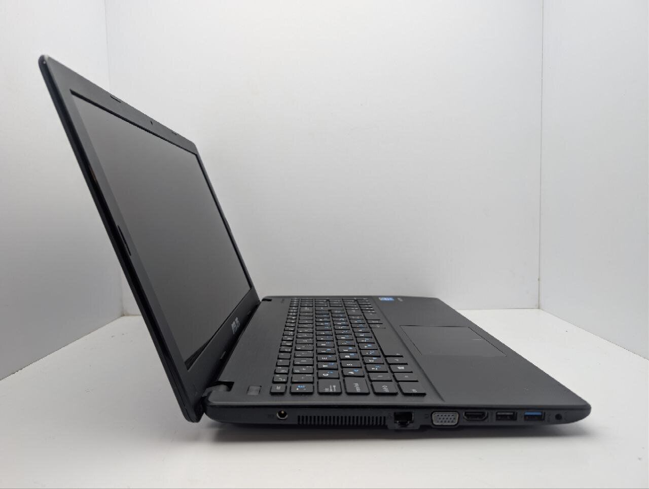 Ноутбук Asus F551C / 15.6" (1366x768) TN / Intel Celeron 1007U (2 ядра по 1.5 GHz) / 4 GB DDR3 / 120 GB SSD / Intel HD Graphics / WebCam / DVD-ROM - Зображення 4