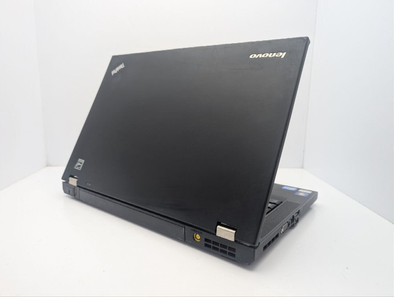 Ноутбук Lenovo ThinkPad T420 / 14" (1600x900) TN / Intel Core i5-2520M (2 (4) ядра по 2.5 - 3.2 GHz) / 8 GB DDR3 / 128 GB SSD / Intel HD Graphics 3000 / WebCam / DVD-ROM - Зображення 8