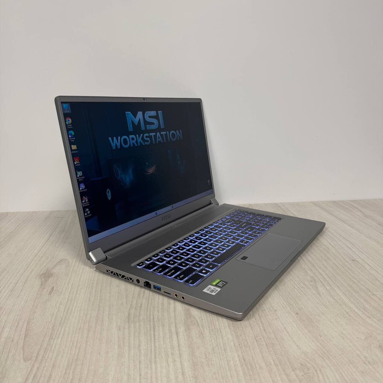 Мобільна робоча станція Б-клас MSI WS75 10TK / 17.3" (1920x1080) IPS / Intel Core i7-10875H (8 (16) ядер по 2.3 - 5.1 GHz) / 32 GB DDR4 / 1000 GB SSD NVMe / nVidia Quadro RTX 3000, 6 GB GDDR6, 192-bit / WebCam - Зображення 4