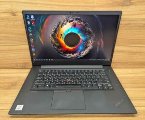 Мобільна робоча станція Lenovo ThinkPad P1 Gen 3 / 14" (1920x1080) IPS / Intel Core i7-10750H (6 (12) ядер по 2.6 - 5.0 GHz) / 32 GB DDR4 / 1000 GB SSD / nVidia Quadro T2000 Max-Q, 4 GB GDDR5, 128-bit / WebCam / Windows 10