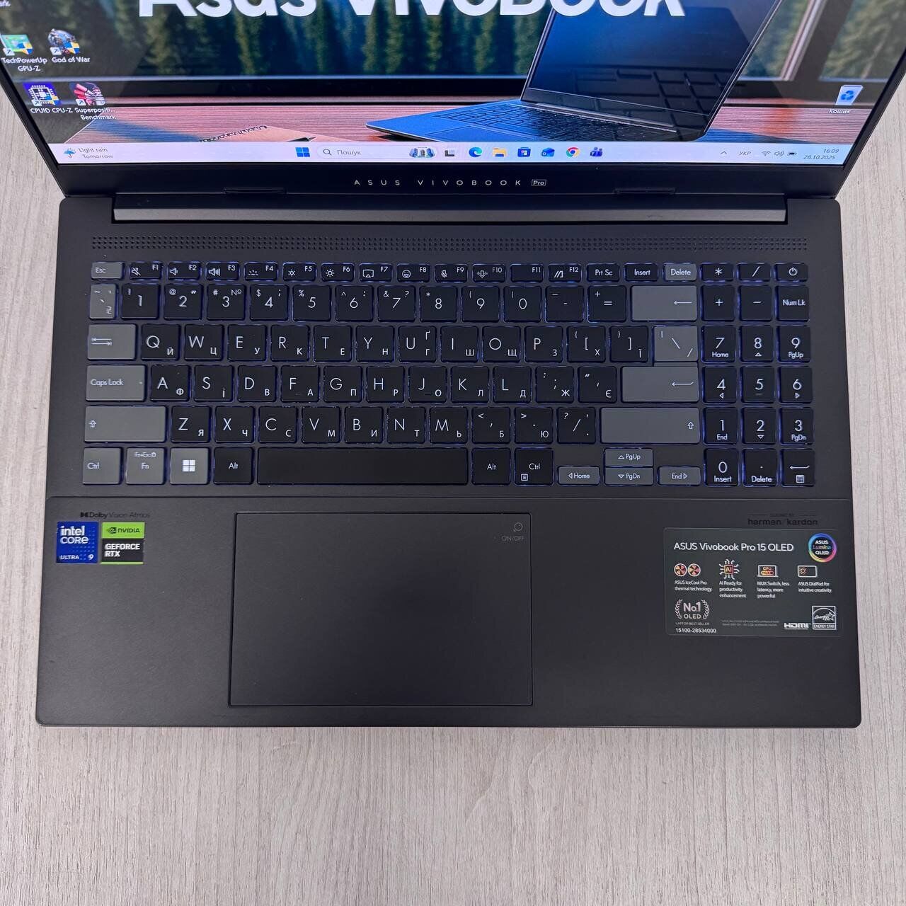 Ігровий ноутбук Б-клас Asus Vivobook Pro 15 OLED N6506MU / 15.6" (2560x1440) OLED / Intel Core Ultra 9 185H (16 (22) ядер по 2.3 - 5.1 GHz) / 24 GB DDR5 / 2000 GB SSD NVMe / nVidia GeForce RTX 4060, 8 GB GDDR6, 128-bit / WebCam - Зображення 8