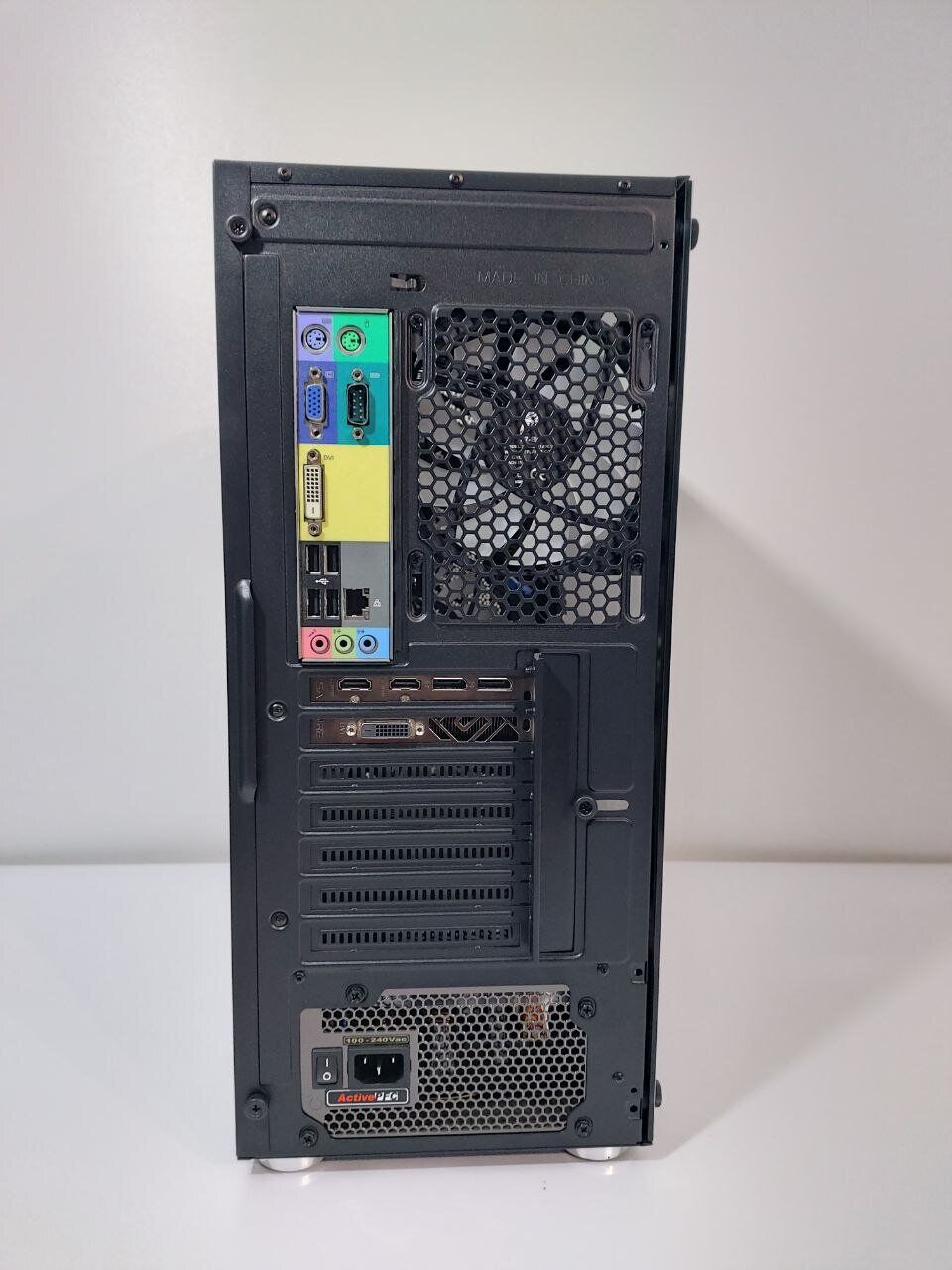 Комп'ютер 1stPlayer FireBase XF Tower / Intel Core i7-4790 (4 (8) ядра по 3.6 - 4.0 GHz) / 16 GB DDR3 / 512 GB SSD + 500 GB HDD / AMD Radeon RX 580, 8 GB GDDR5, 256-bit / 550W - Зображення 7