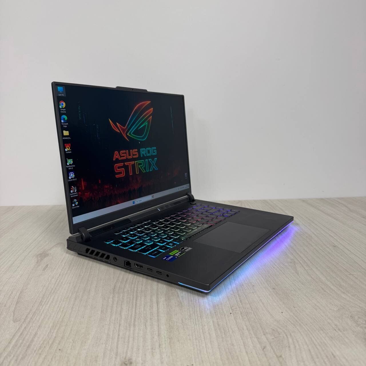 Ігровий ноутбук Б-клас Asus ROG Strix G16 G614JV / 16" (1920x1200) IPS / Intel Core i7-13650HX (14 (20) ядер по 3.6 - 4.9 GHz) / 16 GB DDR5 / 1000 GB SSD NVMe / nVidia GeForce RTX 4060, 8 GB GDDR6, 128-bit / WebCam - Зображення 4