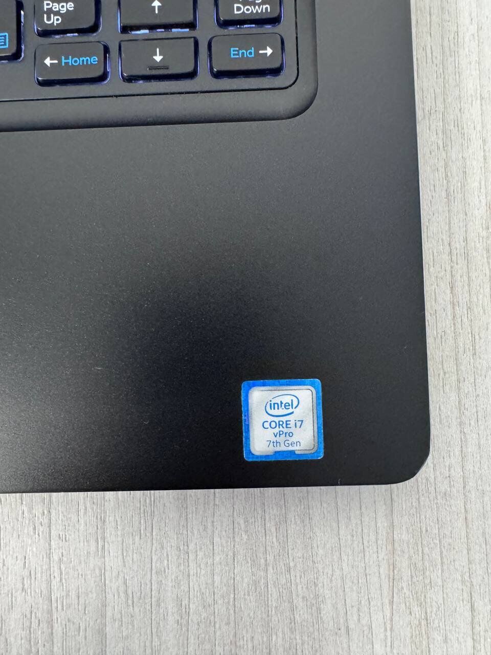 Ультрабук Б-клас Dell Latitude 5480 / 14" (1920x1080) IPS / Intel Core i7-7600U (2 (4) ядра по 2.8 - 3.9 GHz) / 8 GB DDR4 / 128 GB SSD M.2 / Intel HD Graphics 620 / WebCam - Зображення 9