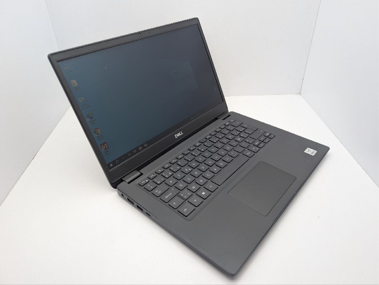 Ультрабук Dell Latitude 3410 / 14" (1920x1080) IPS / Intel Core i3-10110U (2 (4) ядра по 2.1 - 4.1 GHz) / 8 GB DDR4 / 128 GB SSD / Intel UHD Graphics / WebCam - Зображення 6